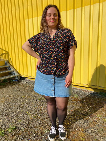 UK16 Waisted flower blouse