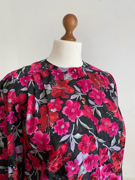 UK22/24 Handmade floral blouse 80's