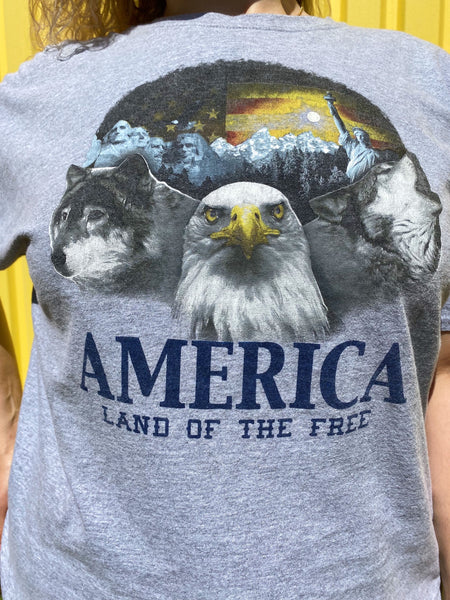 UK16 America t-shirt 00's