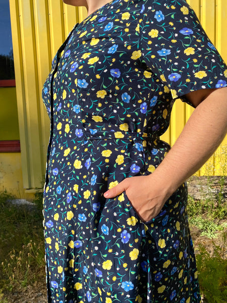 UK16 Floral dress with pockets 80's