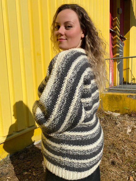 UK18 Hand knit jumper with stripes