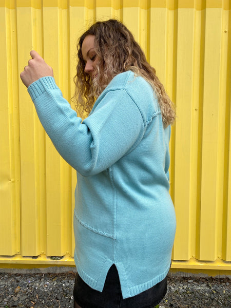 UK18/20 Blue jumper with merino wool